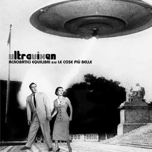 Acrobatici Equilibri b/w Le Cose Più Belle